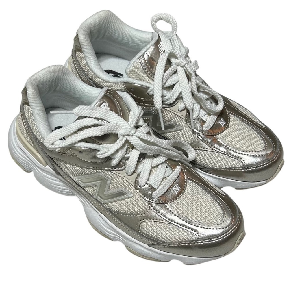 New Balance 603 Metallic Silver Cream White W60347S Womens 5.5 Chunky Sneakers